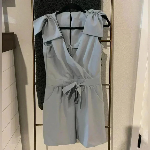 ASOS Bow Romper - Picture 1 of 3